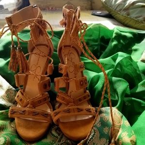 Jessica Simpson Pumps